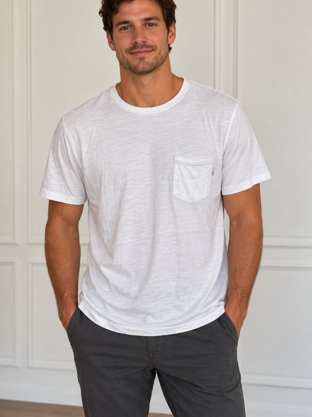 Vuori White Short-Sleeve Pocket Tee - Clean White
